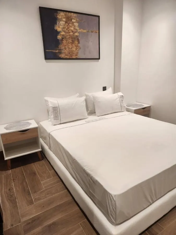 Modern Luxury Retreat: 2-Bedroom Apartment In The Heart Of Marrakech マラケシュ