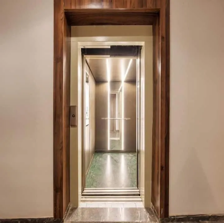 Modern Luxury Retreat: 2-Bedroom Apartment In The Heart Of Marrakech マラケシュ